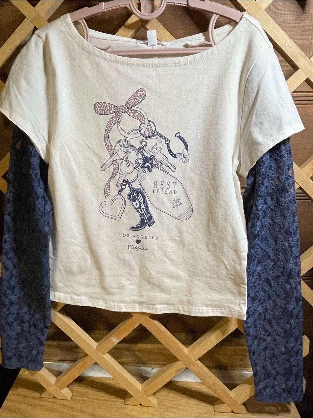 Cowgirl Boot Charm 2-in-1 Layered T-Shirt Floral Lace Sleeves / Sz M / NWT